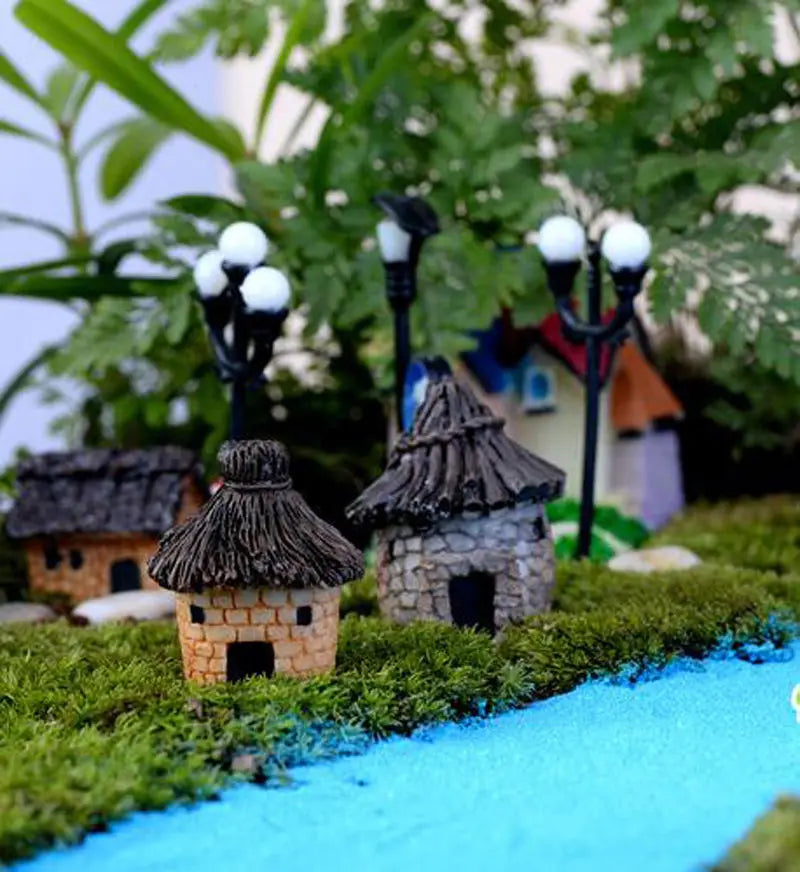 Cute Village House Miniature Garden Mini Craft Figurine Plant Pot Garden Ornament Miniature Fairy Garden Decor DIY