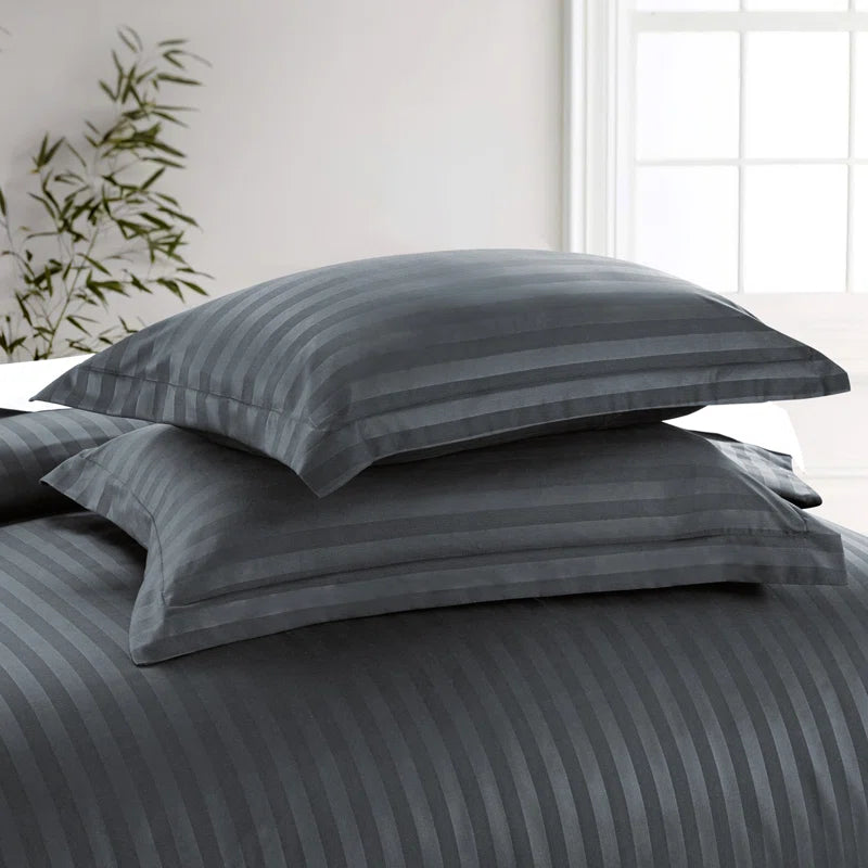 Thirlby Microfibre 250 TC Reversible Modern & Contemporary Duvet Cover Set with Pillow Cases