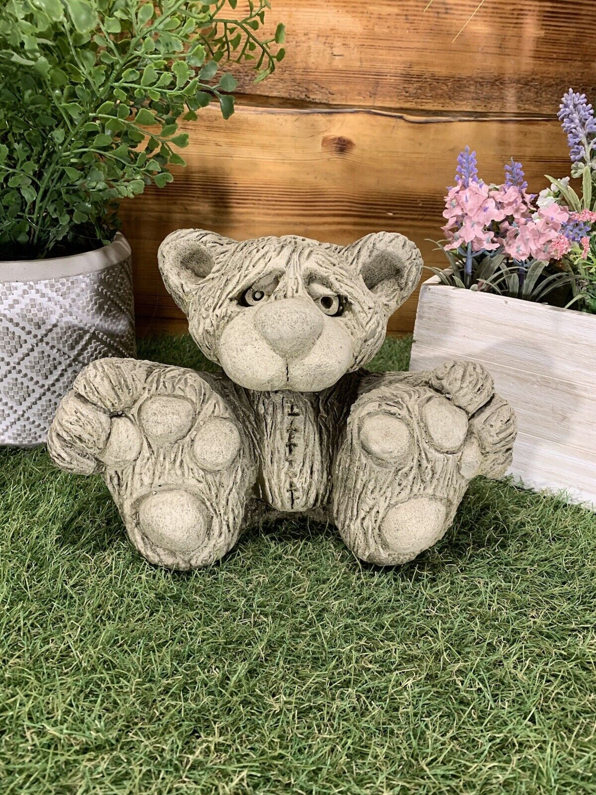 STONE GARDEN CUTE TEDDY BEAR DETAILED CONCRETE GARDEN ORNAMENT